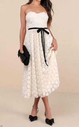 Lulus Floral Applique Lace Midi Dress In Ivory