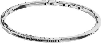 John Richmond Rigide Armband met Gehamerde Afwerking en Sprankelende Details - Dames - Armbanden - Grijs - ONE Size - Accessoires