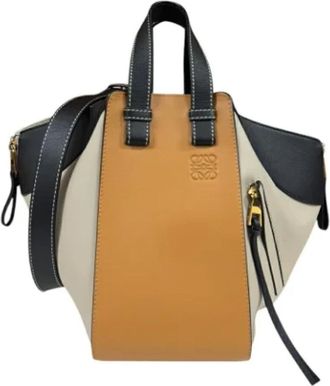 Loewe Pre-owned Tote Bags, female, Beige, Size: ONE SIZE Pre-owned Leather shoulder-bags
