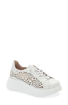 Wonders Laser Cutout Platform Sneaker in Off White/Plata at Nordstrom, Size 9.5-10Us