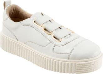 Trotters Bliss Platform Sneaker in White at Nordstrom, Size 10