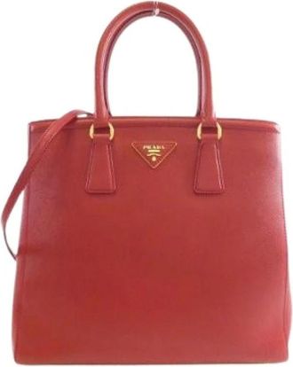Prada Pre-owned Tote Bags, female, Red, Size: ONE SIZE Pre-owned Saffiano Vernice bag