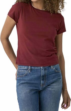 Frame Denim The Baby Tee In Pinot