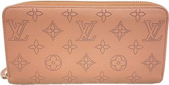 Louis Vuitton Pink Long Wallet (Bi-Fold) (Pre-Owned)