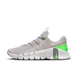 Nike Mens Free Metcon 5 Workout Shoes in Grey | DV3949-002