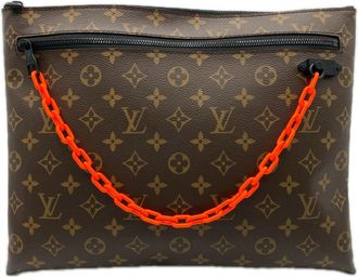 Louis Vuitton Beige Brown Coated Canvas Clutch Bag Pochette (Pre-Owned)