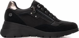 Xti Womens Casual Wedge Lace-Up Sneakers In Black