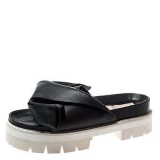 N&deg;21 N21 Black Leather Bow Platform Slides