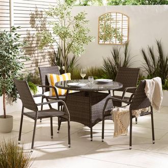 Furniturebox Antigua Rattan 4 Seat Round Table Garden Dining Set in Brown