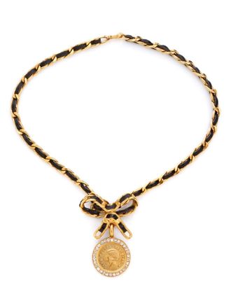 Women's Chanel Jewelry - up to −39% | Stylight