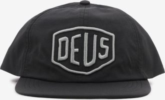 Deus Shield nylon cap black