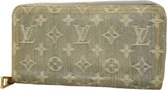 Louis Vuitton Gray Long Wallet (Bi-Fold) (Pre-Owned)