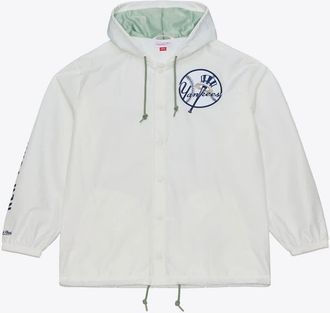 Mitchell & Ness Mens Mitchell & Ness White New York Yankees Yacht Rock Coaches Full-Snap Hooded Windbreaker Jacket at Nordstrom, Size Small
