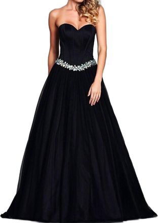 Mac Duggal Lace Up Back Gown In Black/silver
