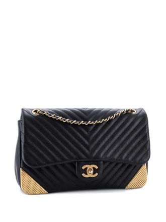 Chanel Rock the Corner Flap Bag Chevron Leather Medium shoulder bag - Zwart