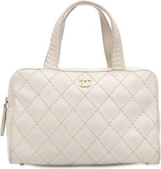 Chanel 2000-2002 CC Lambskin Wild Stitch handbag - White