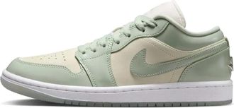 Nike Jordan 1 Low SE - Dames - Fitnessschoenen - Groen - 37 1/2 EU - Leer - Fitness