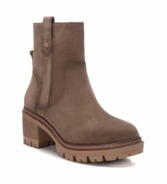 Xti Womens Carmela Suede Booties In Taupe