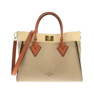 Louis Vuitton Pre-owned On My Side Calf Tote Bag - Dames - Pre-owned - Beige - Maat: ONE Size Leer