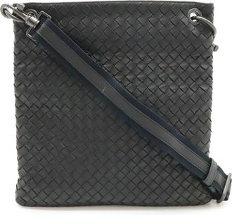 Bottega Veneta Black Intrecciato Shoulder Bag (Pre-Owned)