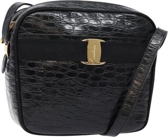 Ferragamo Vala Shoulder Bag Leather Leather Shoulder Bag Bag (Pre-Owned)