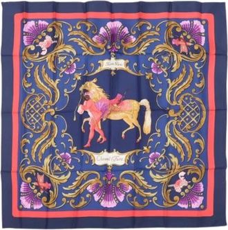 Herm&egrave;s Pre-owned Scarves, female, Blue, Size: ONE SIZE Pre-owned Carr&eacute; 90 Cheval Turc Silk Scarf