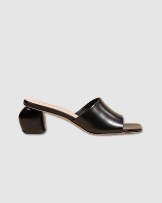 Mi-Mai Gemma Low Heel Mule in Black at Nordstrom, Size 10