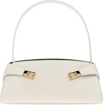 Ferragamo Hug Leren Tas - Dames - Schoudertassen - Beige - ONE Size - Leer - Tassen