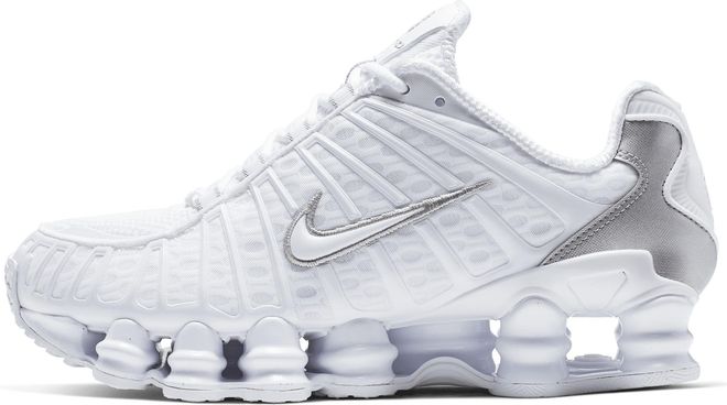 Nike chaussure shox sales