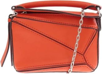 Loewe Pre-owned Handbags, female, Red, Size: ONE SIZE Pre-owned Leather handbags