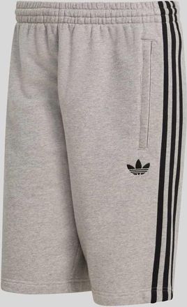 adidas Originals Regular Fit Sweatshorts mit Logo Stitching in Mittelgrau Melange, Gr&ouml;&szlig;e XXL