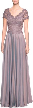 La Femme Long Chiffon Dress with Lace Bodice and Pockets in Cocoa at Nordstrom, Size 14