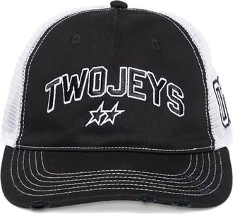 TwoJeys distressed-mesh trucker cap - men - Polyester/Cotton - One Size - Black