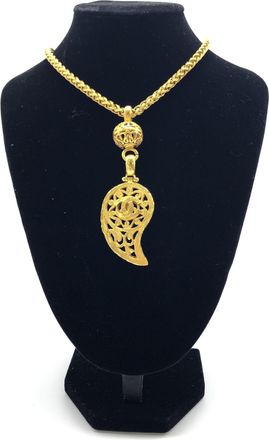 Chanel Gold Plated Coco Mark Womens Necklace (Pre-Owned)