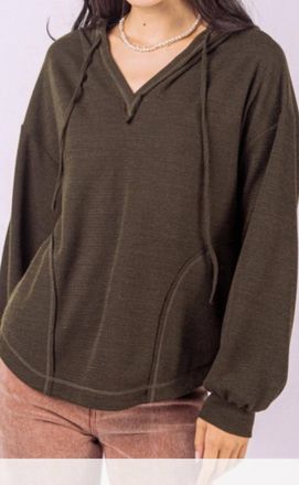 Very J Anita Pullover In Olive