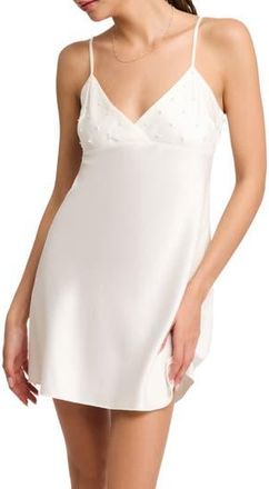 Rya Collection Imitation Pearl Charmeuse Chemise in Ivory at Nordstrom Rack, Size X-Large
