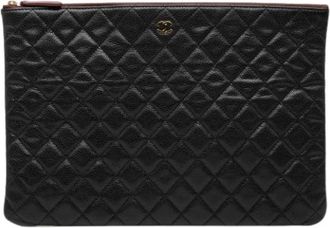 Chanel Pre-owned Clutches, female, Black, Size: ONE SIZE Pre-owned Quilted Caviar Leather Clutch