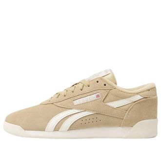 Reebok (WMNS) Reebok Freestyle Lo Shoes Simple Beige Chalk Chalk 100262278