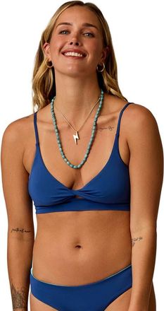 Carve Designs Elba Jade Texture Bralette Top for Water Sports in Setsail at Nordstrom, Size Medium