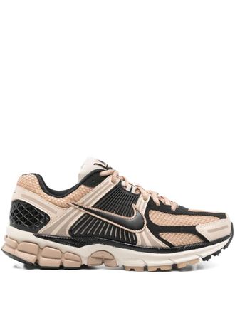 Nike Sneakers Zoom Vomero 5 con inserto in rete - Marrone