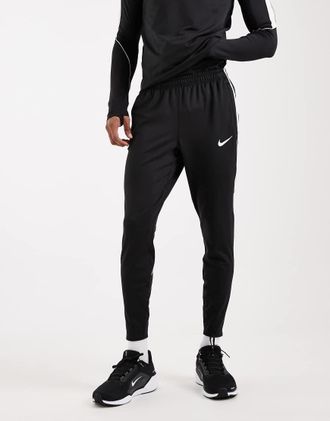 NIKE SPORTWEAR Strike - Joggers neri con tecnologia Dri-FIT-Nero