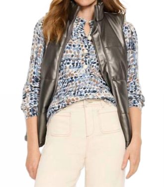 Nic+Zoe Metallic Faux Leather Puffer Vest In Bronze