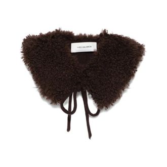 Yves Salomon Winter Scarves, female, Brown, Size: ONE SIZE Brown V-Neck Scarf Fastening