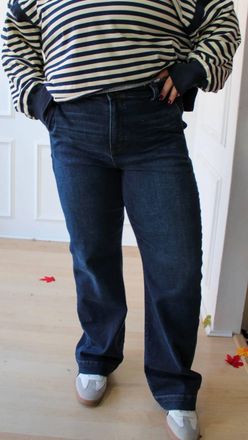 Judy Blue Harleigh Straight Leg Jeans In Dark Wash