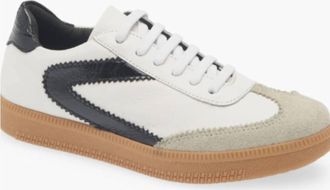 Chocolat Blu Womens Vassa Sneaker In Black