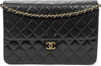 Chanel Vintage Push Lock Straight Flap Schoudertas