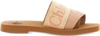 Chlo&eacute; Sandali Woody con stampa logo e suola piatta - Toni neutri