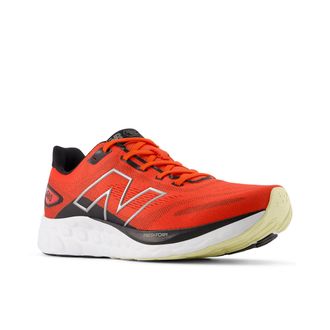 Schuhe in Rot von New Balance bis zu 54 Stylight