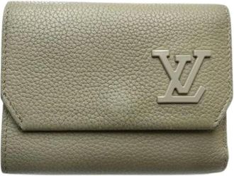 Louis Vuitton Pre-owned Wallets, female, Gray, Size: ONE SIZE Pre-owned Vintage Wallet