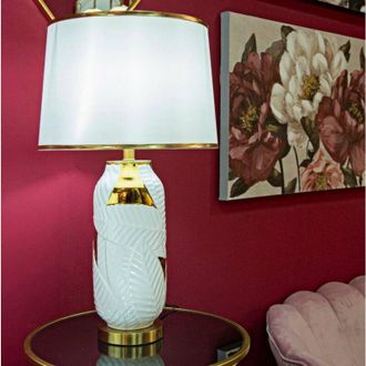 Dmora Dmora - Lampada da tavolo Dalmazzo, Luce da scrivania, Luminaria da ufficio, Lampada da lavoro, 40x40 h70 cm, Bianco e Oro